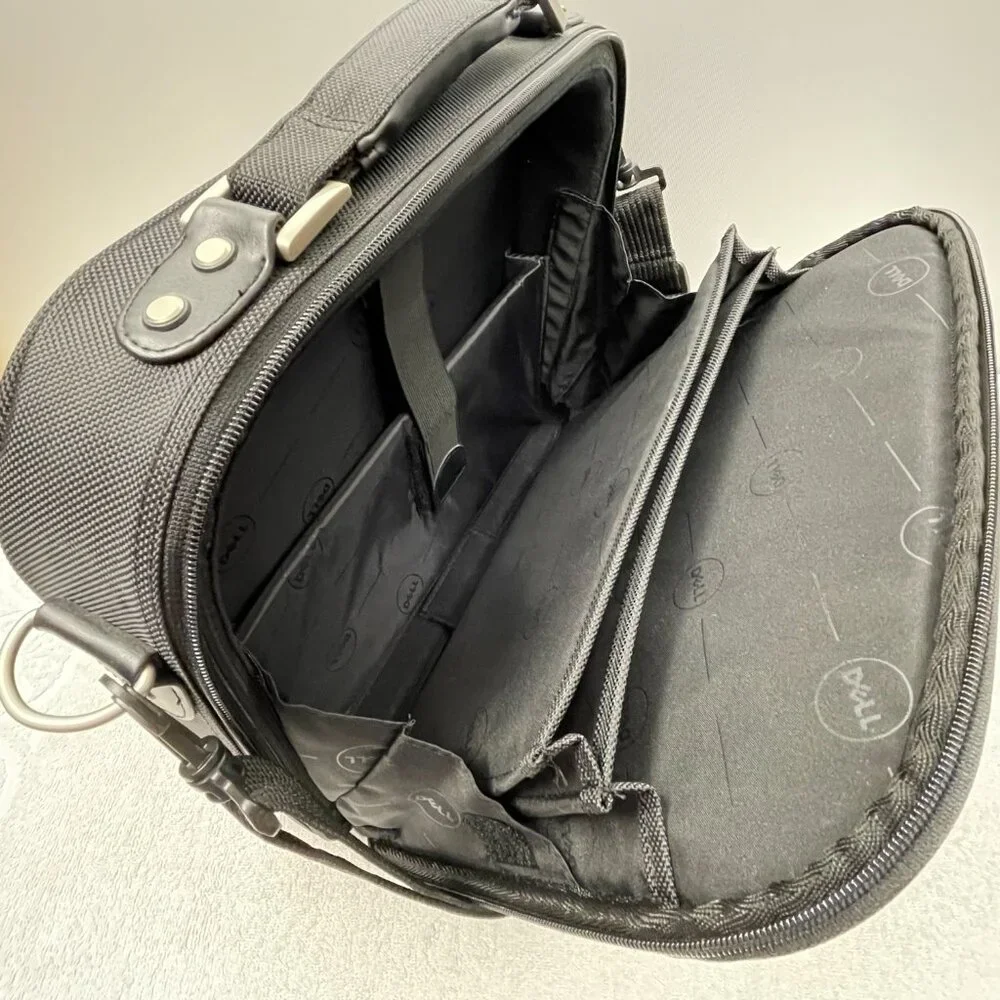 NWOT Dell Laptop Bag/Briefcase, Black, Shoulder Strap, 14 1/2